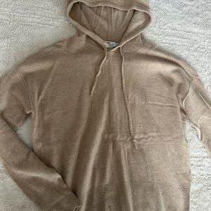 Cozy Tan Hooded Sweater vineyard vines large cashmere
